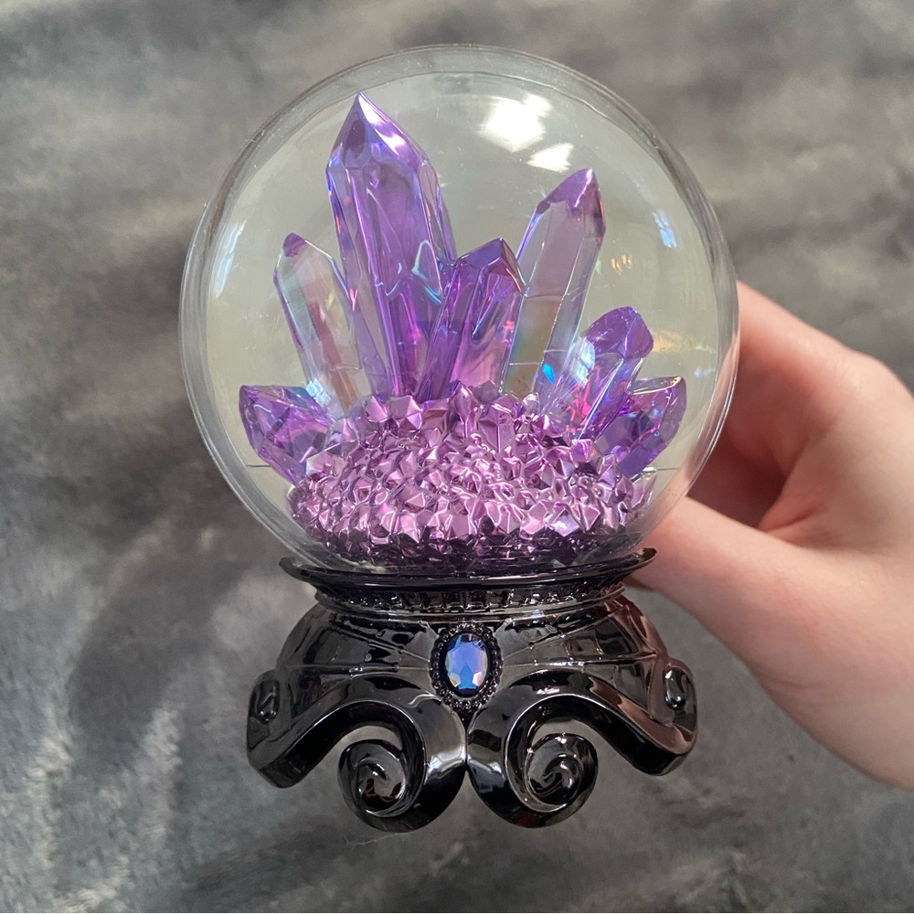 Bath & Body Works Crystal Ball Wallflower Plug